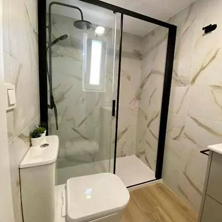 Chamartin - Acogedor - Playa Piscina Parking Y Ac