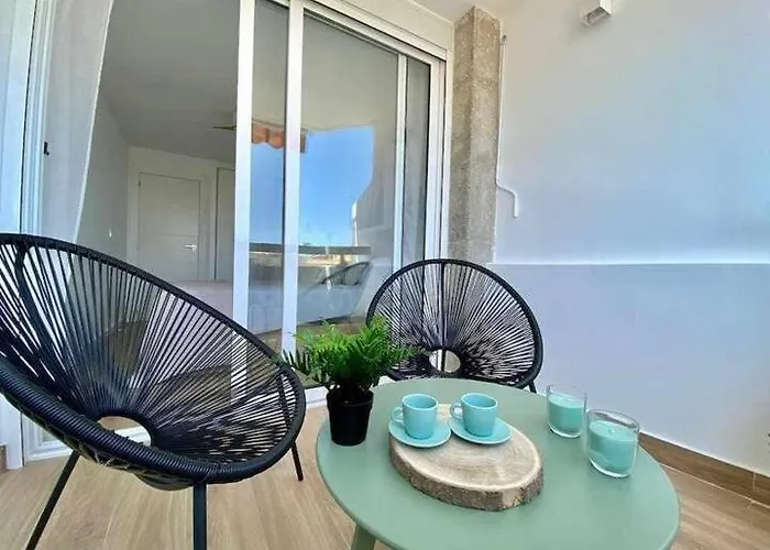 Chamartin - Acogedor - Playa Piscina Parking Y Ac Apartman *